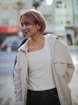 モーニン(Moanin') 【Moanin’】ハイトーン×ショートボブ