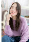 オリーブアッシュセンターパートかきあげ前髪抜け感ヘアb1