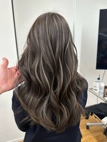 ヨロ 小岩(YOLO) ハイライトカラーミルクティーベージュケアブリーチダブルカラー