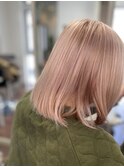20代30代小顔ゆるふわホワイトブロンド