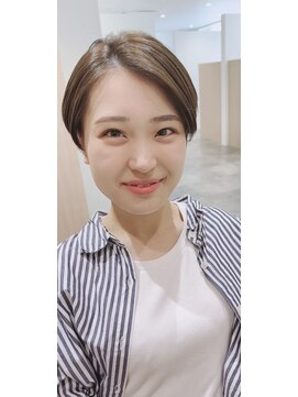 リリ(RiRi) ハンサムショート