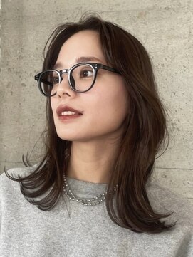 ノイ(noi) 顔周りレイヤーカットくびれヘアミルクティーベージュカラー