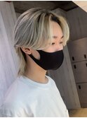 ロングウルフシルバーベージュ毛流れセンターパートコンマヘア