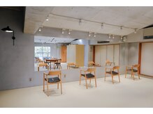 シックス(SIX)の雰囲気（ S I X  店内【表参道駅】）