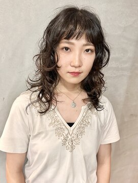 イデア(idea) 【ウルフカット×カーリーヘアー】ヘアスナップ・山下