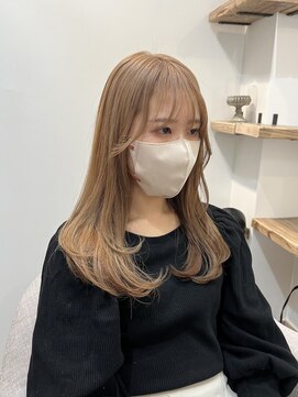 シア 綾瀬店(SHEER) ミルクティーベージュ