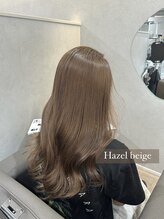 サロンドクオリア(Salon de Qualia) ヘーゼルベージュ/ミルクティベージュ/ハイトーンロング/R