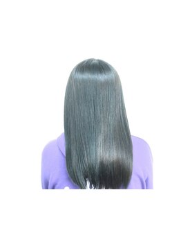 【館林】大人女性からも支持♪髪質改善トリートメントで毛先までうる艶髪へ＊髪の内部から修復ケア！