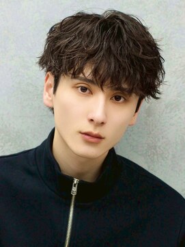 MEN'S salon NEXT表参道2nd【5/1NEW OPEN（予定）】 刈り上げセンターパート/波巻きツイストスパイラル/表参道