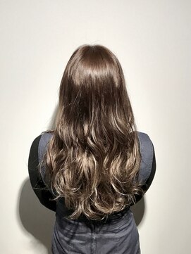 アディクト 綾瀬(ADDICT) 【ADDICT_YuuYa】グレージュグラデーション シルエットエアリー