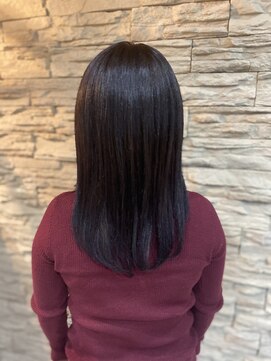 アクビ(AKUBI) サラッと艶髪ストレート