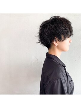 タグ(#tag) #刈り上げショート×黒髪パーマ