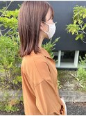 オレンジベージュのストレートロブ