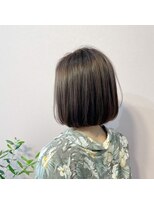 ノチカ(nochika)&nbsp;パープルガーネットイヤリングカラー×ボブ