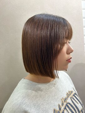 ハブ(hub) 【天神今泉】ぱつっとボブ