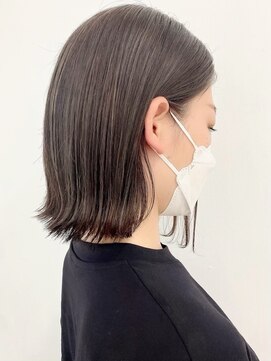 ネオリーブ クーロ(Neolive curro) おしゃれグレージュ×白髪ぼかしハイライト☆