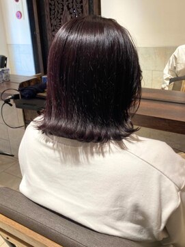 ヘアリゾート粋 ティガ 池袋店(tiga) 外ハネミディアム/艶色カラー/ダークブラウン