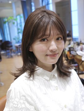 ビュートリアム265(BEAUTRIUM 265) ◆ミディアムレイヤー/レイヤーカット/銀座/ブラウン/セミディ