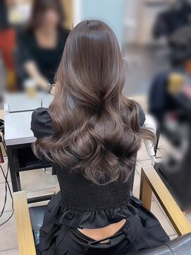 ジュイル ハラジュク(JEWIL HARAJUKU) グレージュカラー