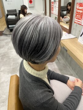 ブレイブ 福岡天神店(BRAVE) ローライト