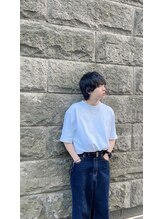 魅力的なスタイリストが集まる【SENSE.】