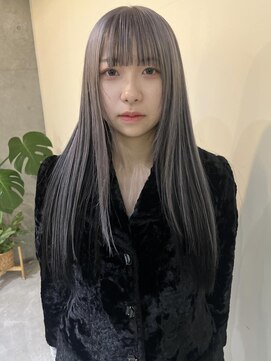 ナループロアボタン(Nalu pu loa BOTAN) レイヤーカット/シルバーカラー/ブリーチカラー