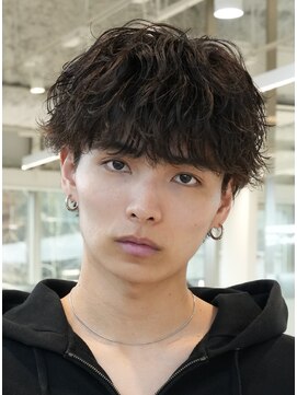 レタッチ バイ フィフス 天神大名(RETOUCH by fifth) 福岡天神ゆるめシャドウパーマメンズマッシュウルフカット緩め