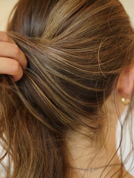 ビュートリアム 鎌倉小町(BEAUTRIUM) ハイライトカラー/グラデーション／透明感カラー