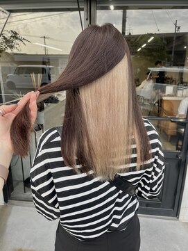 エラ(ere) インナーカラーミルクティー ベージュ デザインカラー