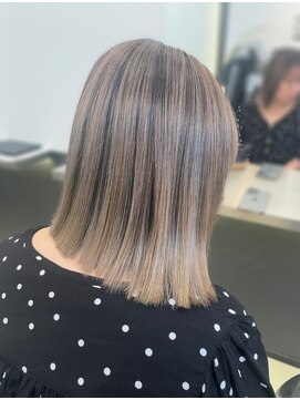 オーティティ(O-TETE) O-TETEバレイヤージュミルクティーグレージュ髪質改善小倉戸畑