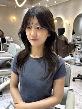 ジーナ 天神(Zina) 韓国ヘア/レイヤーカット/顔周り/ハッシュカット/くびれヘア
