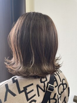 cheriの写真/大型店が苦手な大人女性へ。髪質改善×白髪ぼかしorハイライトで、悩みにとことん寄り添いstyleを実現◎