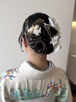 プラスディー(+D) タイトシニヨン