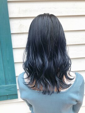 アプリ バイ リアン 浦和(appri by Rien) ネイビーカラー　appri山崎