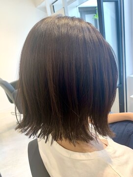 アールサロン オカザキ(Rr salon.OKAZAKI) 切りっぱなしボブ