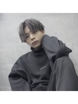 シン(syn) ツイストスパイラルセンターパート