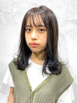 ボウ(BEAU) 肩ラインのハネやすさを活かす*抜け感のあるカジュアルStyle