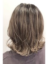 マスターピース(masterpiece)&nbsp;グレージュ×ボブ