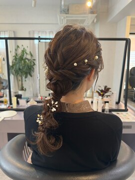 ニィ(2iee.) あみおろしヘア