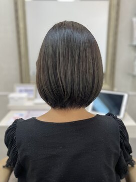 レヴィア(revia) 育毛促進美髪コース×ダメージ軽減艶カラー