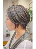 ショートグレージュカラー
