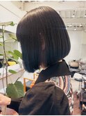 【白石】内巻きボブ顎下ボブブリーチなしブルーブラック原宿学割