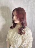 ピンクベージュ