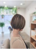 質感と量感にこだわってつくるショートスタイル×透明感カラー