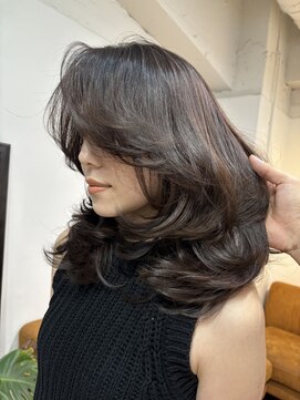 メリー オオサカ(Merly Osaka) レイヤーカット