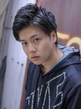 コンフィデンス メンズヘアー(confidence MEN'S HAIR) アップバングソフトツーブロック confidence -MEN'S HAIR-