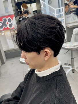 オーバルバイアピッシュ(OVARL by apish) フェザーパーマシャドウパーマニュアンスパーマサーフカール原宿