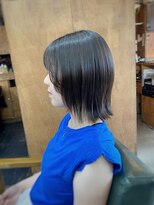 コモレビ(komorebi)&nbsp;【山本智文】髪質改善レイヤーボブ