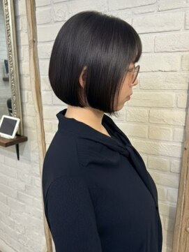 リコ 池袋東口店(Liko) ショートボブ 髪質改善 ボブ 前髪カット 黒髪 透明感カラー 艶髪