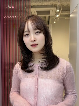 ソト 銀座(soto.) ミディアムレイヤーカット/大人ガーリー/ピンクベージュ/銀座